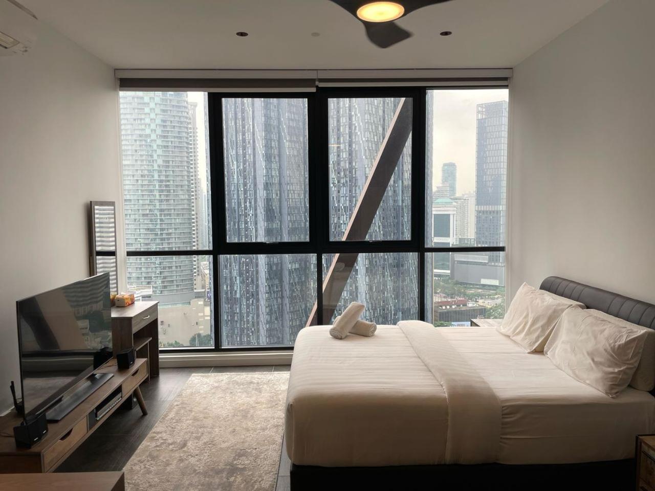 Scarletz Suites Twin Tower Klcc Kuala Lumpur By Okidoki Exterior foto